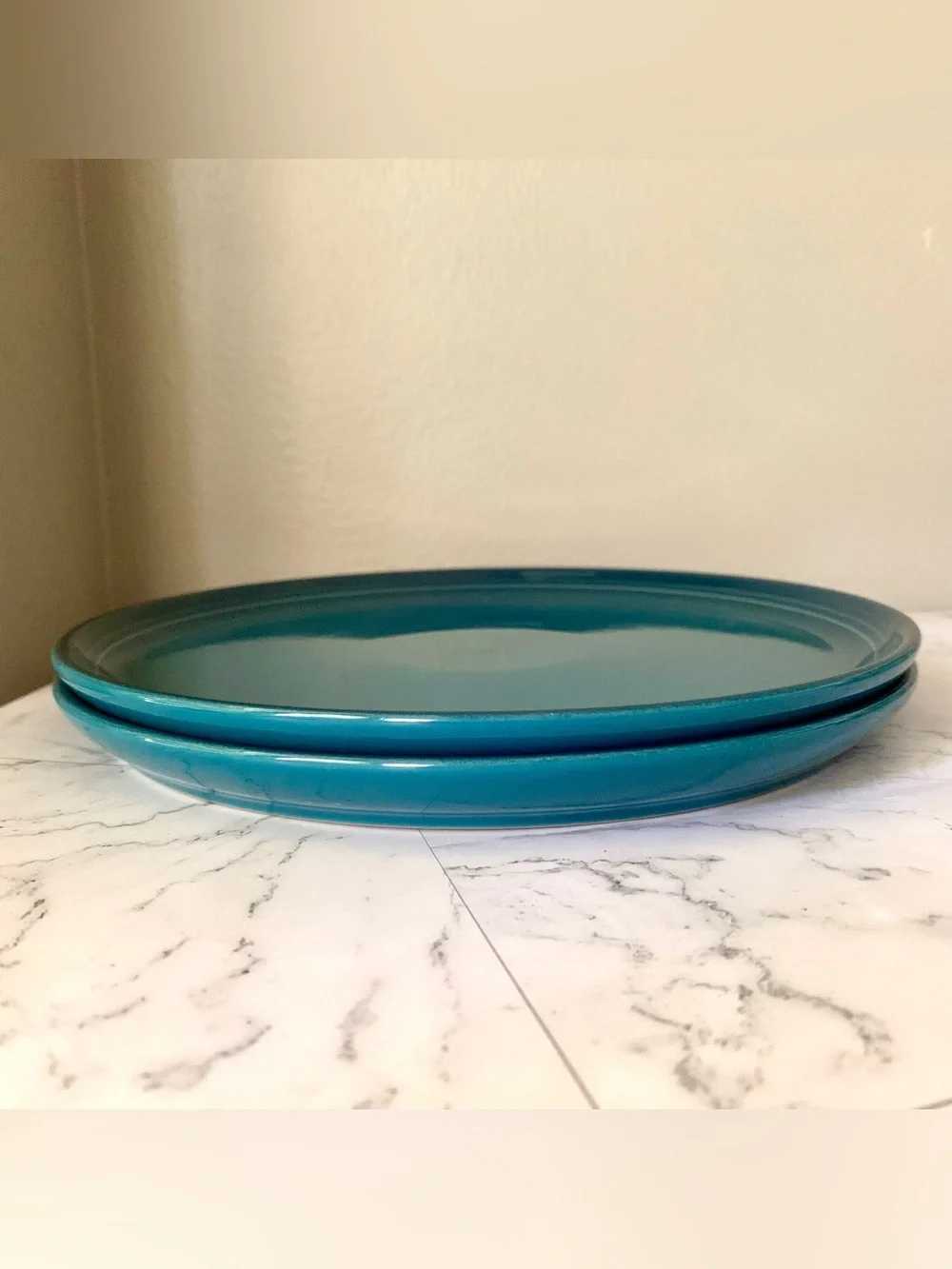 2 X Le Creuset Stoneware 8.5 IN/ 22 cm salad palte DEEP TEAL